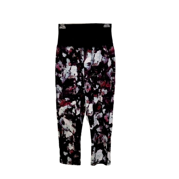 Lululemon Tranquil Kara Blossom Multi/Black High Waisted Crop Pants - Picture 4 of 7